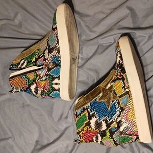 Fashion wedge sneaker